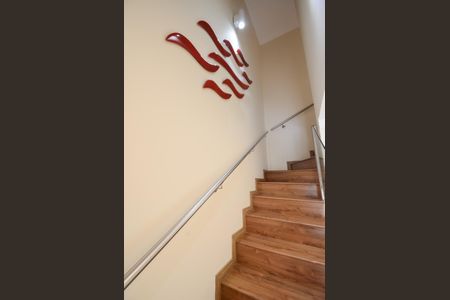 Casa de condomínio à venda com 101m², 3 quartos e 2 vagasacesso aos quartos