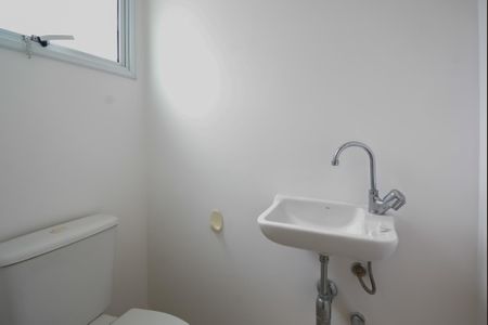 Casa de condomínio à venda com 101m², 3 quartos e 2 vagasLavabo