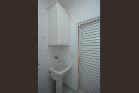 Casa de condomínio à venda com 101m², 3 quartos e 2 vagasÁrea de Serviço