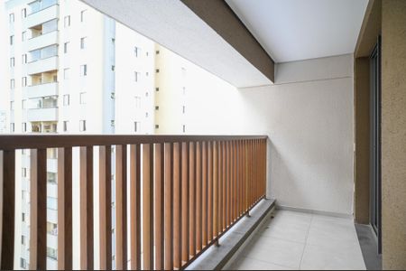 Apartamento à venda com 32m², 1 quarto e sem vaga Apartamento à venda com 32m², 1 quarto e sem vagaVaranda