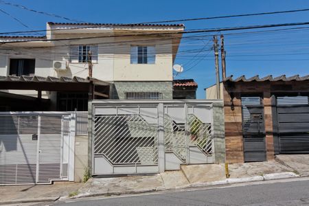 Casa para alugar com 300m², 3 quartos e 3 vagasFachada