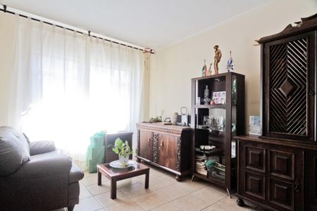 Casa para alugar com 300m², 3 quartos e 3 vagasSala