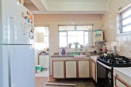 Casa para alugar com 300m², 3 quartos e 3 vagasCozinha