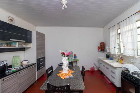 Casa à venda com 244m², 5 quartos e 4 vagasCozinha 1