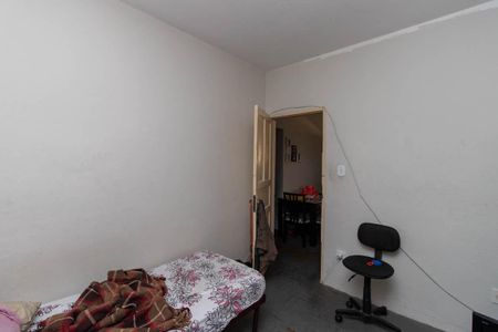 Casa à venda com 244m², 5 quartos e 4 vagasQuarto 2