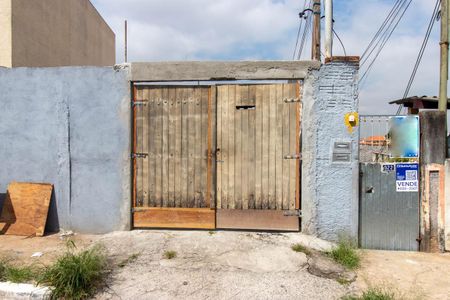 Casa à venda com 244m², 5 quartos e 4 vagasFachada