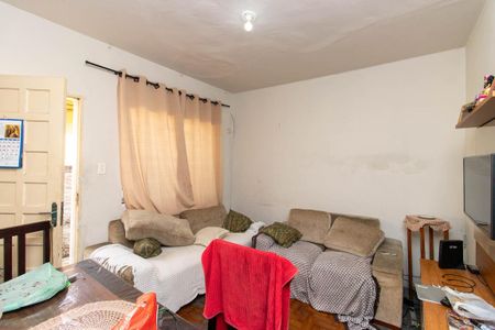 Casa à venda com 244m², 5 quartos e 4 vagasSala 2