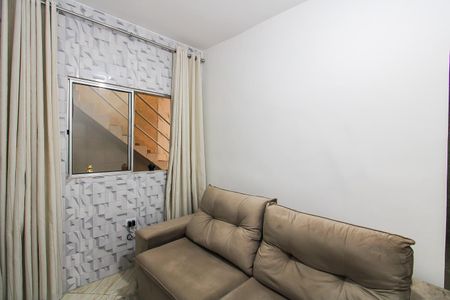 Casa à venda com 220m², 3 quartos e 1 vagaSala