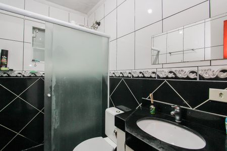 Casa à venda com 220m², 3 quartos e 1 vagaBanheiro 