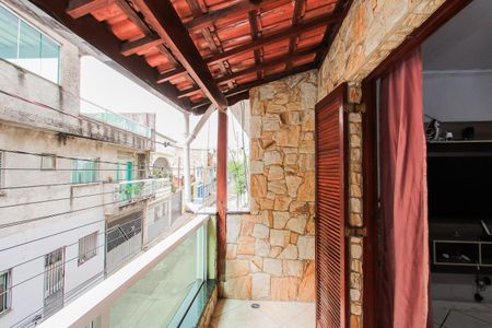 Casa à venda com 220m², 3 quartos e 1 vagaVaranda do Quarto 3