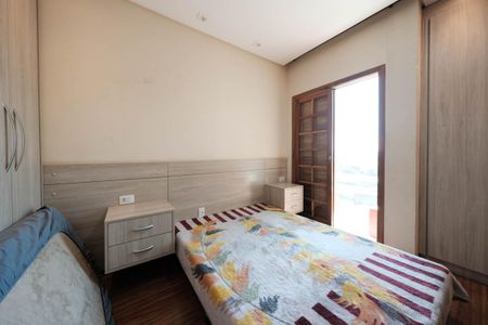 Casa à venda com 200m², 3 quartos e 5 vagasQuarto 3