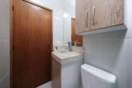 Casa à venda com 200m², 3 quartos e 5 vagasBanheiro