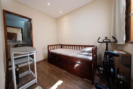 Casa à venda com 200m², 3 quartos e 5 vagasQuarto 2