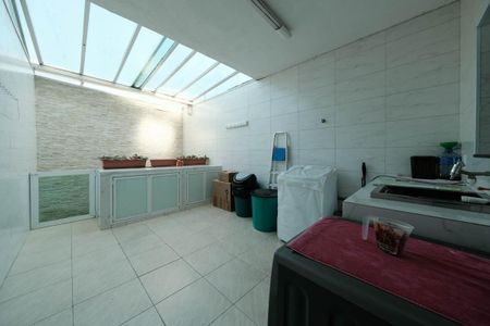 Casa à venda com 200m², 3 quartos e 5 vagasÁrea Externa