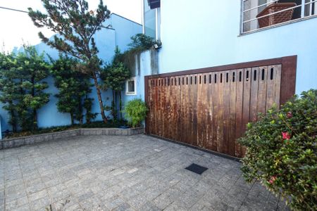 Casa à venda com 280m², 3 quartos e 4 vagasGaragem