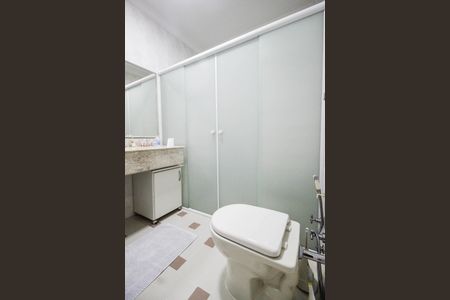 Casa à venda com 280m², 3 quartos e 4 vagasBanheiro