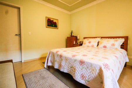 Casa à venda com 280m², 3 quartos e 4 vagasQuarto 1