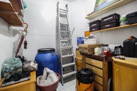 Casa à venda com 280m², 3 quartos e 4 vagasQuarto de serviço 4