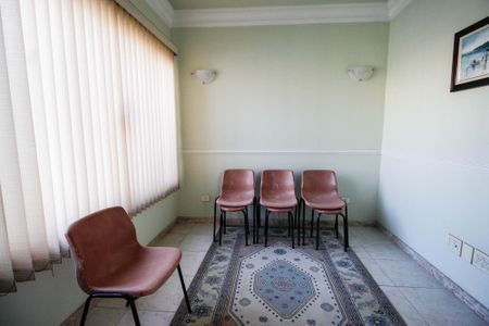 Casa à venda com 280m², 3 quartos e 4 vagasQuarto de serviço 2