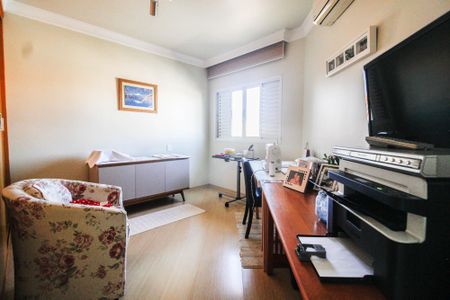 Casa à venda com 280m², 3 quartos e 4 vagasQuarto 3