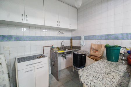 Casa à venda com 280m², 3 quartos e 4 vagasQuarto de serviço 3