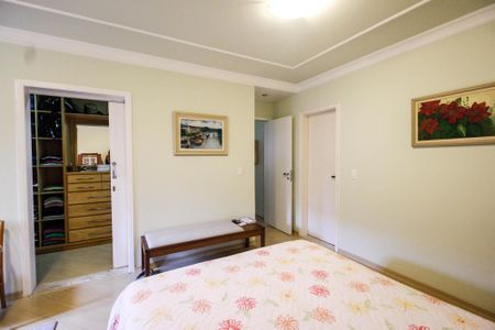 Casa à venda com 280m², 3 quartos e 4 vagasQuarto 1