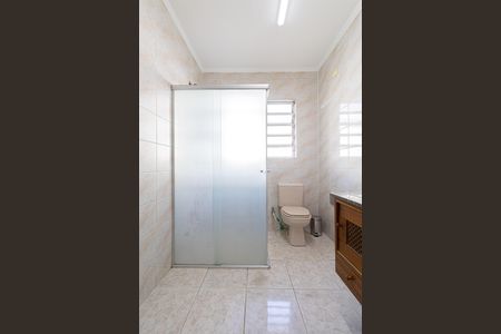 Casa à venda com 227m², 4 quartos e 4 vagas Casa à venda com 227m², 4 quartos e 4 vagasBanheiro 1