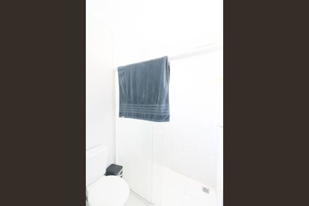 Casa de condomínio à venda com 125m², 3 quartos e 2 vagas Casa de condomínio à venda com 125m², 3 quartos e 2 vagasBanheiro da Suíte