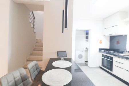 Casa de condomínio à venda com 125m², 3 quartos e 2 vagas Casa de condomínio à venda com 125m², 3 quartos e 2 vagasSala