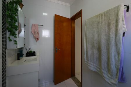 Apartamento à venda com 122m², 2 quartos e 2 vagasBanheiro da Suíte