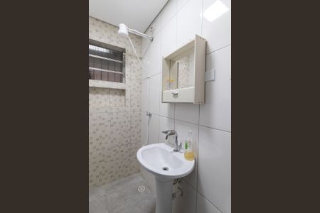 Casa à venda com 160m², 2 quartos e 1 vagaBanheiro