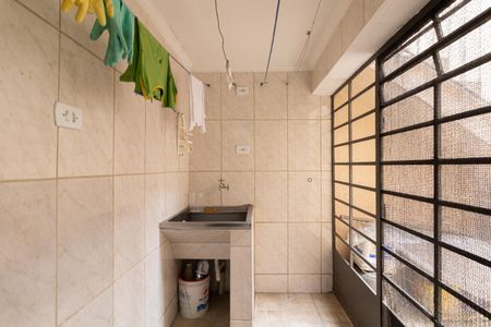 Casa à venda com 160m², 2 quartos e 1 vagaÁrea de Serviço