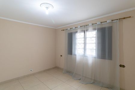 Casa à venda com 160m², 2 quartos e 1 vagaQuarto