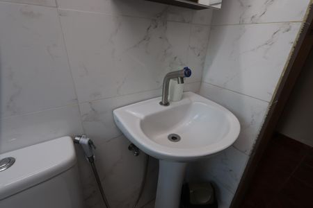 Casa à venda com 330m², 6 quartos e 8 vagasBanheiro da Suíte - Casa 2