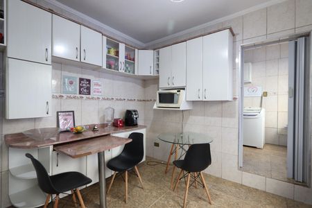 Casa à venda com 330m², 6 quartos e 8 vagasCozinha - Casa 1