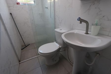 Casa à venda com 330m², 6 quartos e 8 vagasBanheiro da Suíte - Casa 2