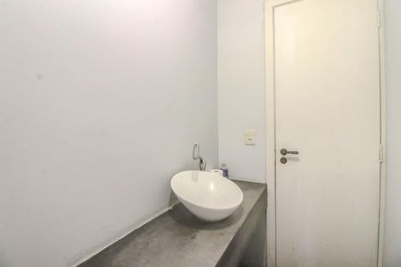 Casa à venda com 280m², 3 quartos e 2 vagasLavabo Sala