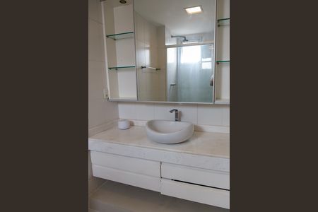 Apartamento para alugar com 115m², 3 quartos e 2 vagas Apartamento para alugar com 115m², 3 quartos e 2 vagasBanheiro da Suíte 1