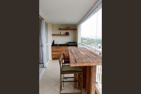 Apartamento para alugar com 115m², 3 quartos e 2 vagas Apartamento para alugar com 115m², 3 quartos e 2 vagasSacada