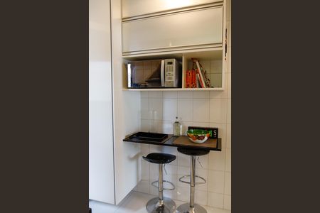 Apartamento para alugar com 115m², 3 quartos e 2 vagas Apartamento para alugar com 115m², 3 quartos e 2 vagasCozinha