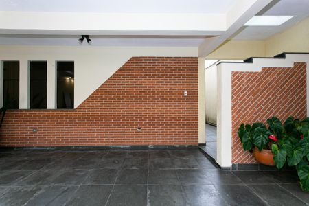 Casa à venda com 300m², 3 quartos e 2 vagasGaragem