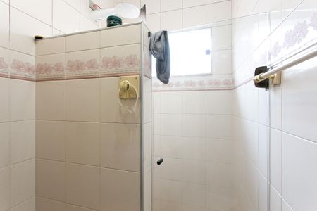 Casa à venda com 300m², 3 quartos e 2 vagasBanheiro da Suíte 2