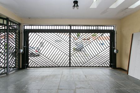 Casa à venda com 300m², 3 quartos e 2 vagasGaragem