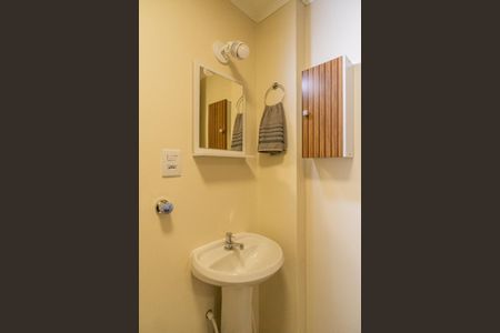 Apartamento para alugar com 25m², 1 quarto e sem vaga Apartamento para alugar com 25m², 1 quarto e sem vagaBanheiro