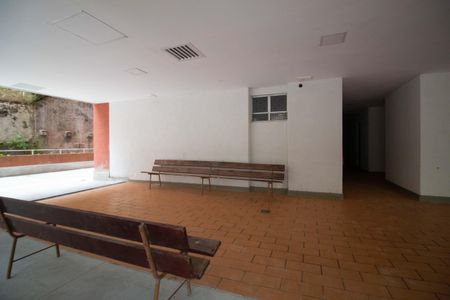 Apartamento à venda com 105m², 3 quartos e 2 vagas Apartamento à venda com 105m², 3 quartos e 2 vagasÁrea Comum