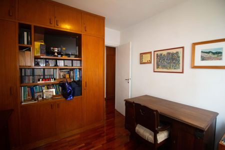 Apartamento à venda com 105m², 3 quartos e 2 vagas Apartamento à venda com 105m², 3 quartos e 2 vagasQuarto 1