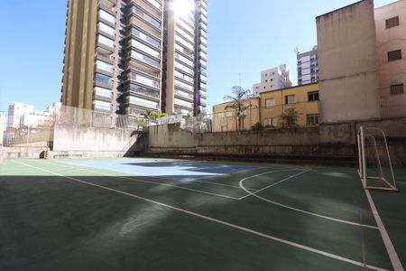 Apartamento para alugar com 60m², 2 quartos e 1 vagaÁrea comum - Quadra