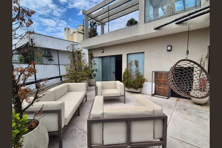 Apartamento à venda com 284m², 4 quartos e 3 vagasVaranda