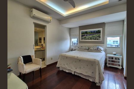 Apartamento à venda com 284m², 4 quartos e 3 vagasSuite 1