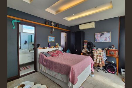 Apartamento à venda com 284m², 4 quartos e 3 vagasSuite 2